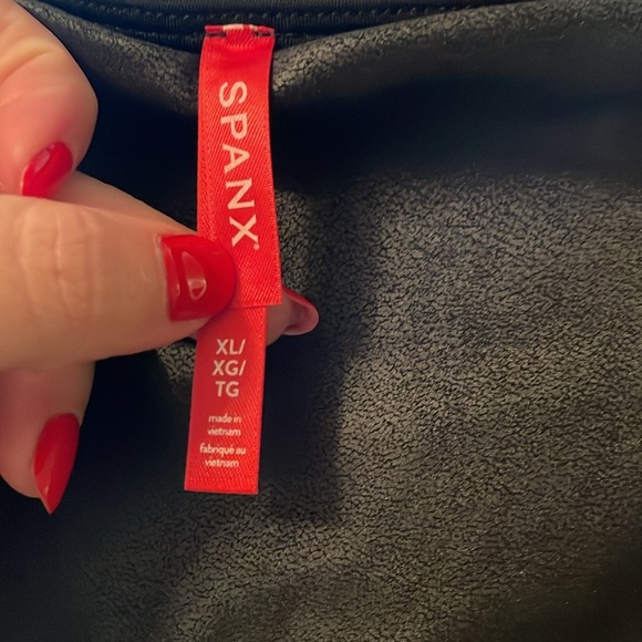 SPANX High-Waisted Black Faux Leather Leggings Size XL - Picture 3 of 7